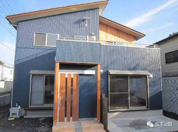 独具匠心的现代全木乡村别墅，为啥我们不这样建？
