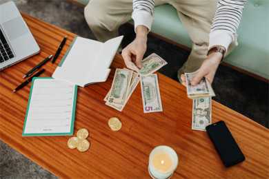 一般建筑木模板进价一般多少钱一平米？